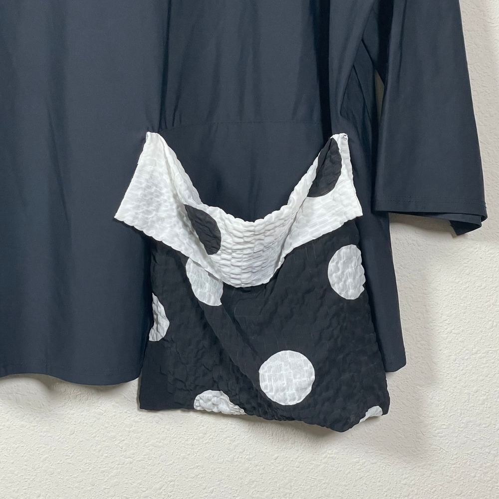 IC by Connie K Top Women XL Black Polka Dot Asymmetric Drape Avant Garde Artsy - Picture 2 of 8